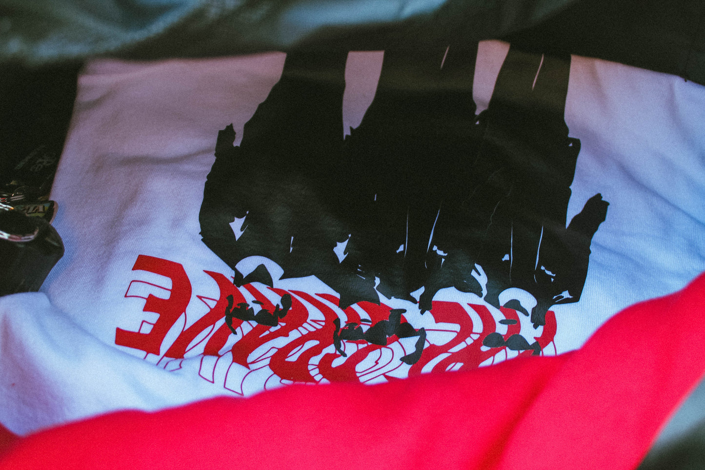 "TO THE GRAVE" TEE