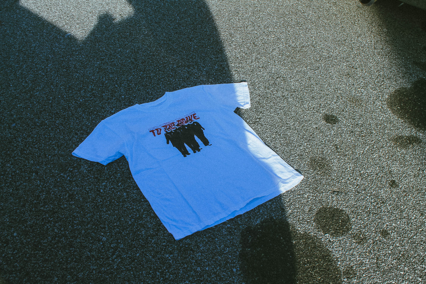 "TO THE GRAVE" TEE